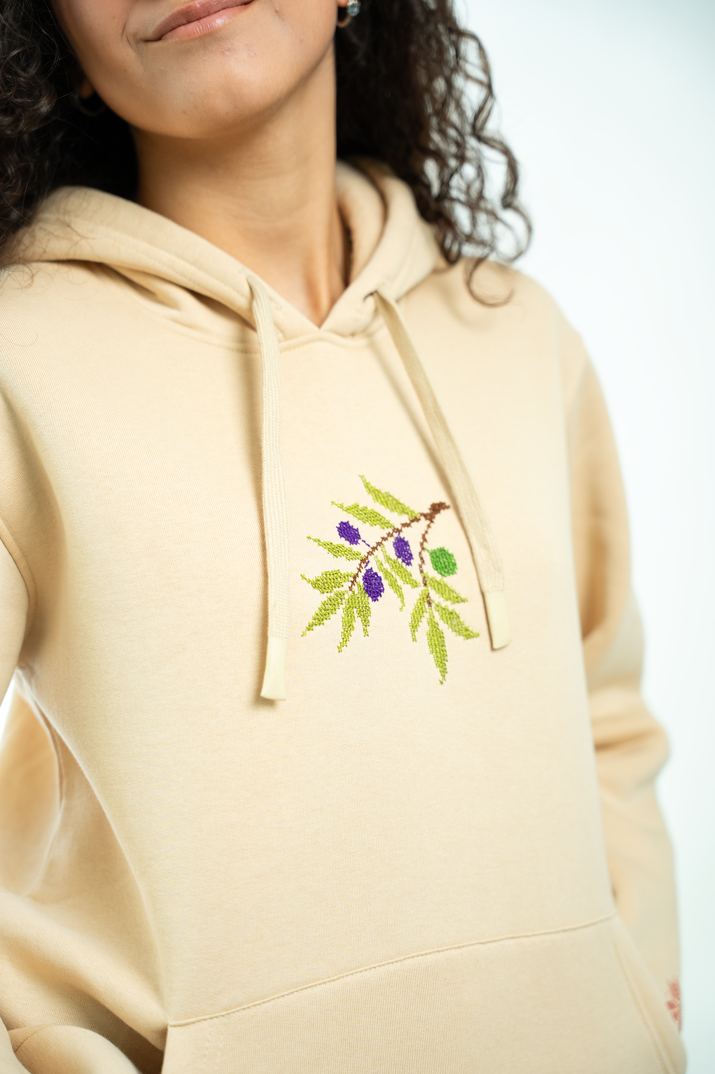 Nabali Hoodie (Olive)